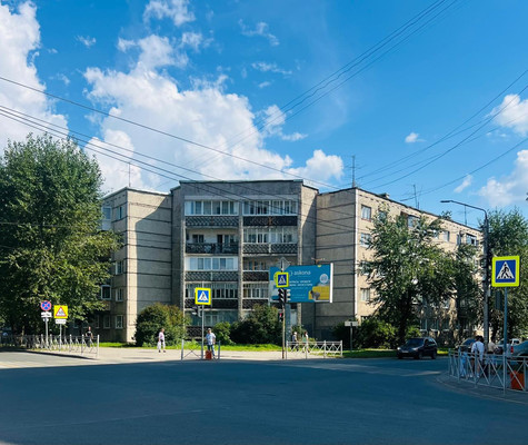 Купить 3-комнатную квартиру